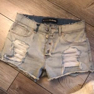 Express size 4 jean shorts NWOT